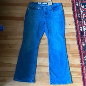 Levi’s nwt bootcut jeans